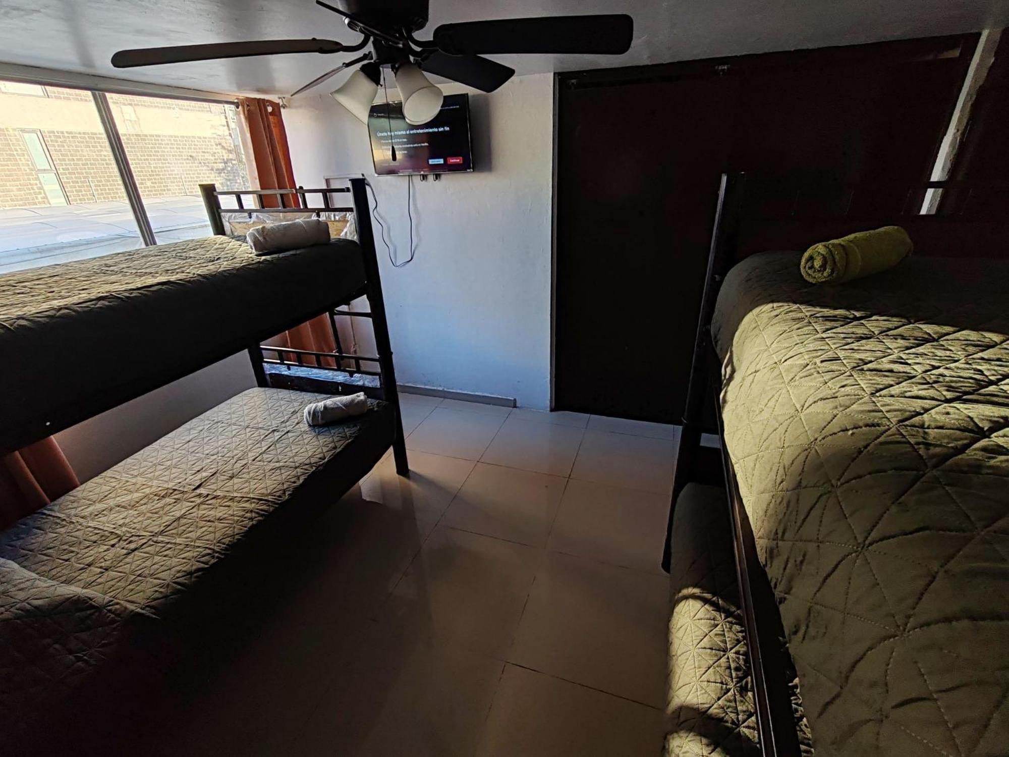 Hostal Vitta Гвадалахара Экстерьер фото