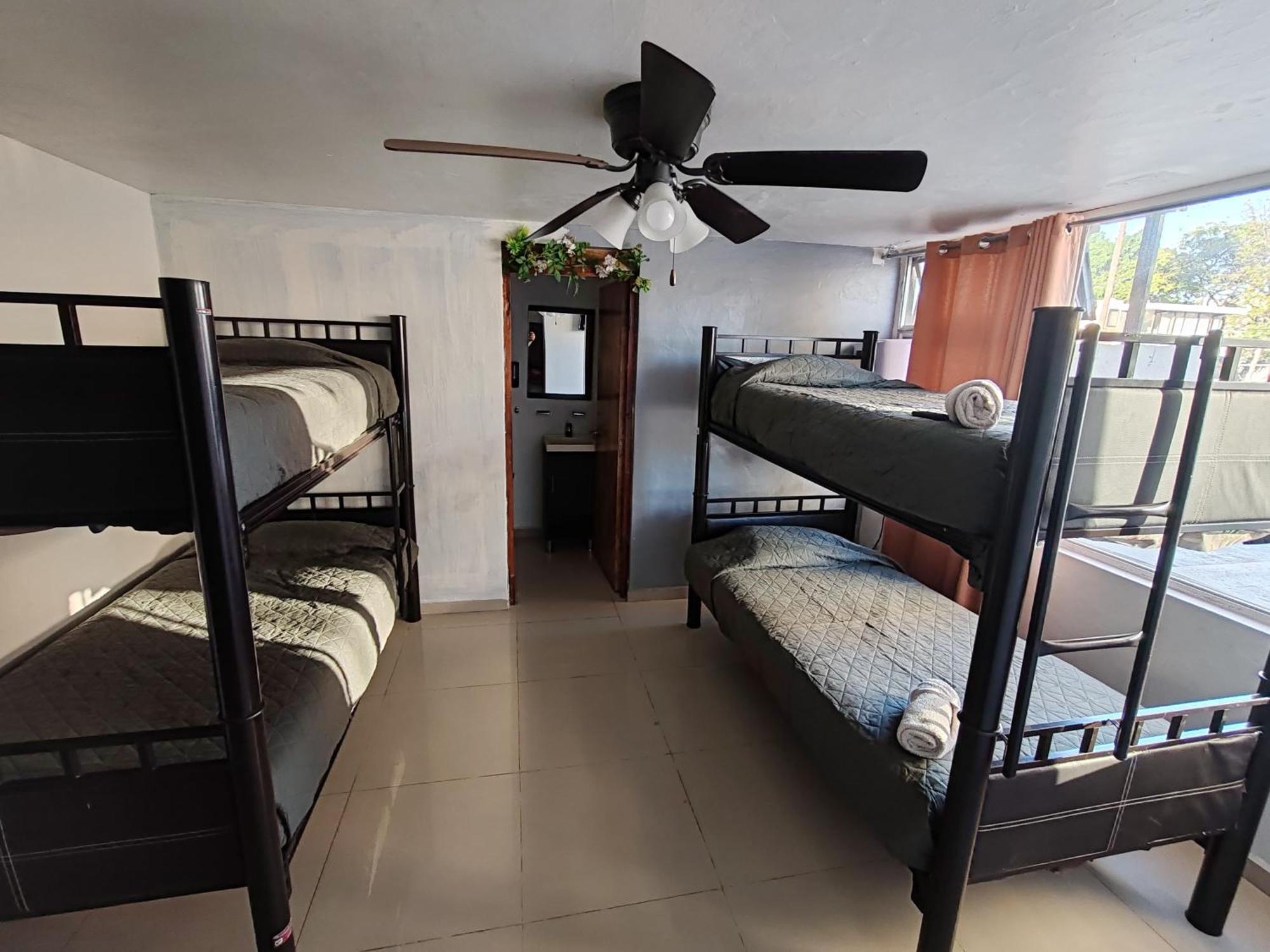 Hostal Vitta Гвадалахара Экстерьер фото