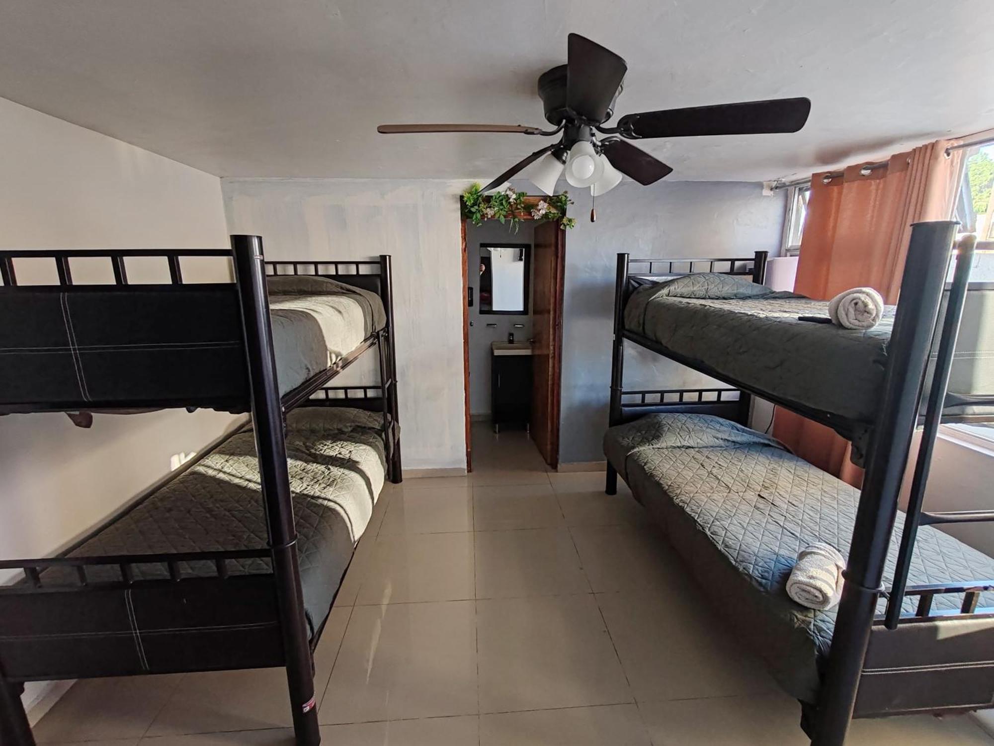 Hostal Vitta Гвадалахара Экстерьер фото