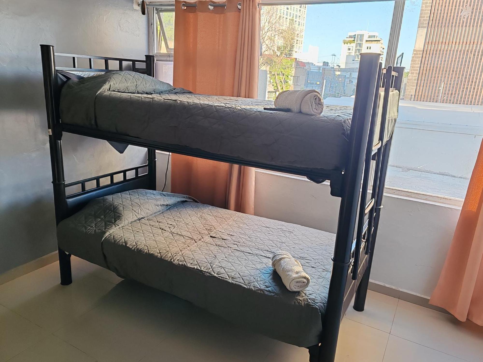 Hostal Vitta Гвадалахара Экстерьер фото